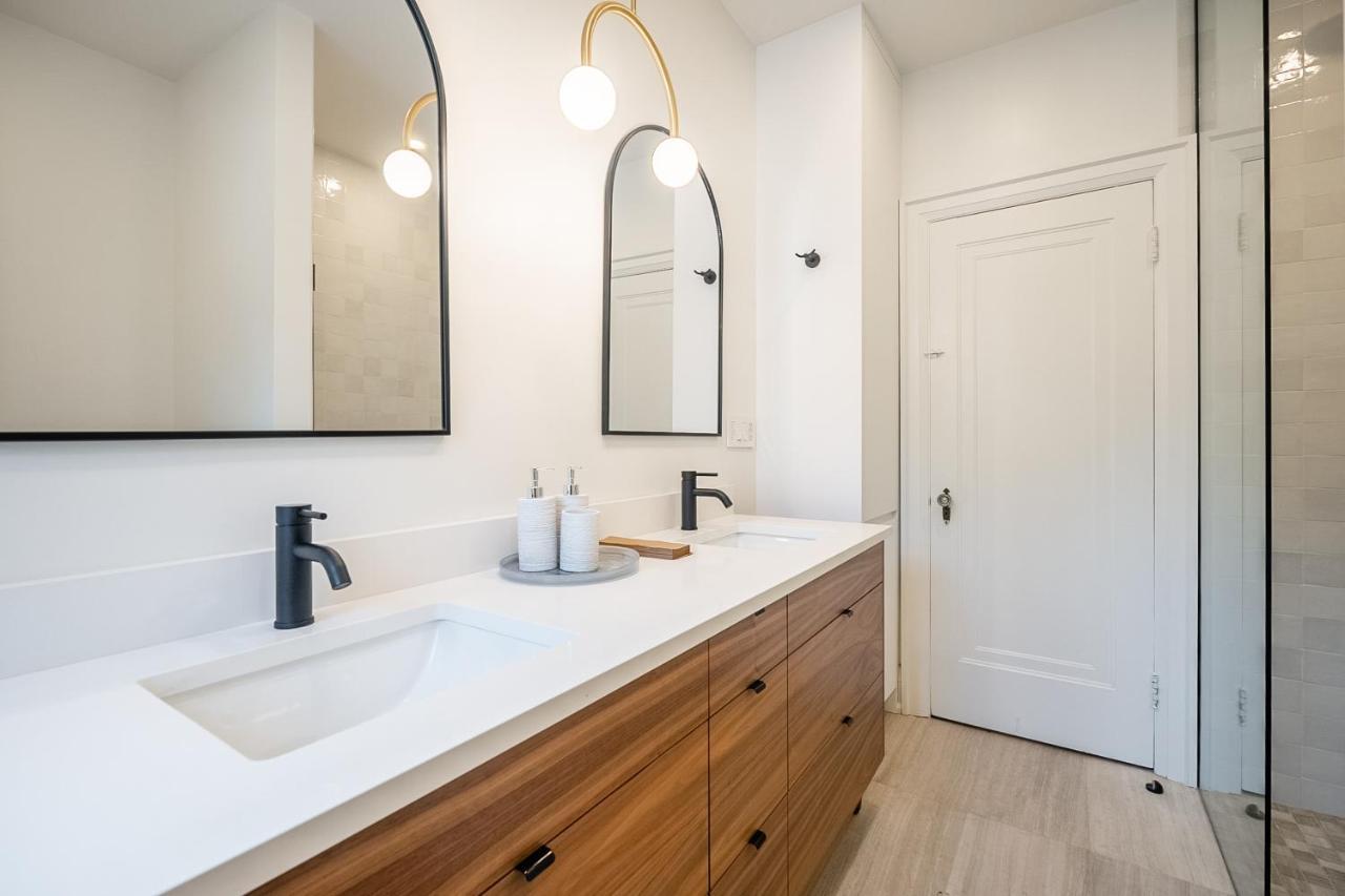 Beautiful And Spacious Luxury Home Toronto Eksteriør bilde